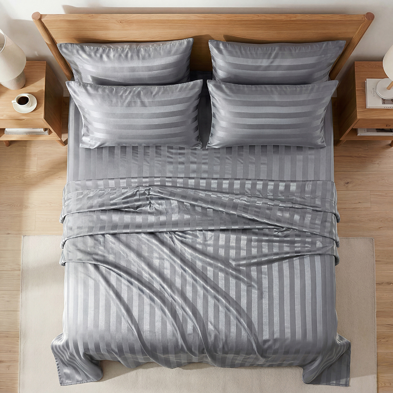Set Sprei Satin Bergaris Anti  - Fitted Sheet Deep ulasan dan harga
